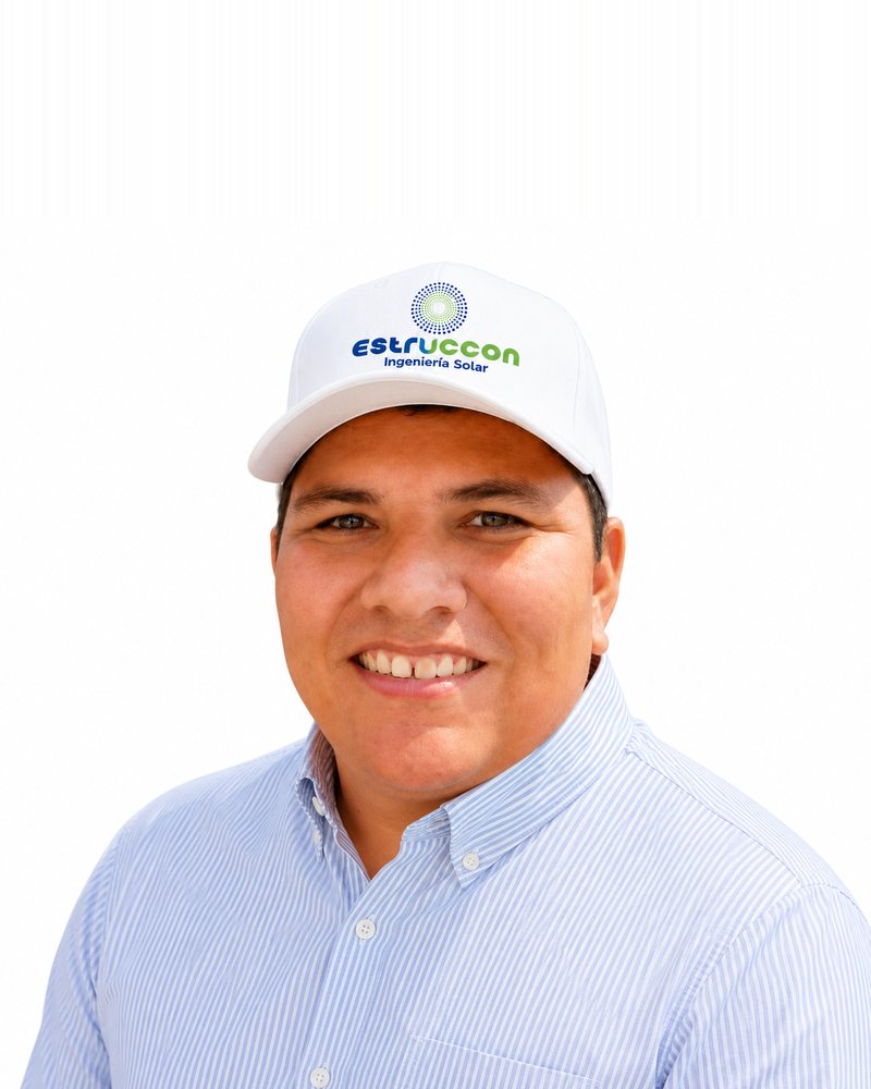 Retrato del Ing. Giancarlo Ojeda Cantillo, Gerente de Proyectos Energéticos de Estruccon Ingeniería